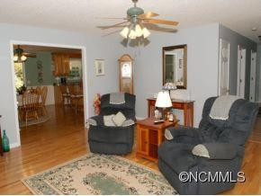 111 ROCKFIELD WAY - Photo 2