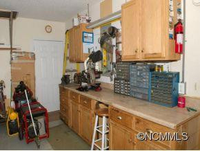 111 ROCKFIELD WAY - Photo 16