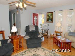 111 ROCKFIELD WAY - Photo 5