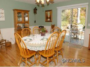 111 ROCKFIELD WAY - Photo 7