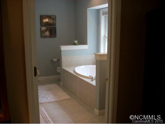 137 Kanuga Forest Drive - Photo 11