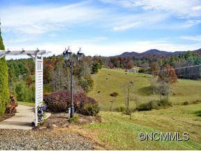41 HENSLEY ROAD - Photo 2