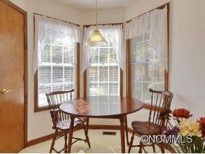 398 LAUREL PARK PLACE - Photo 6