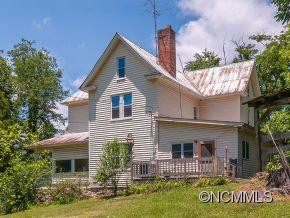 10 Whiteash Farm Trl