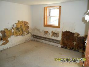 129 Edwards Street - Photo 11