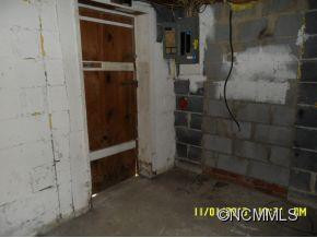 129 Edwards Street - Photo 13