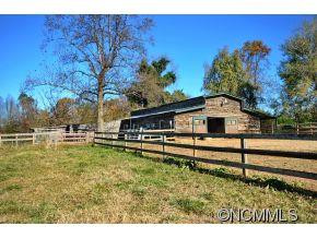 1132 Airport Rd - Photo 9