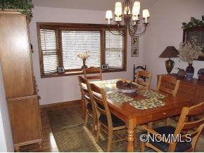 462 Allison Dr. - Photo 3