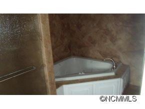 401 Briarwood Road - Photo 12