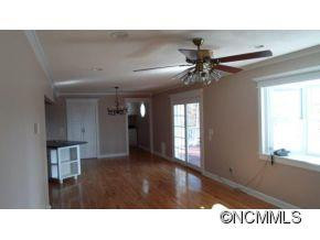 401 Briarwood Road - Photo 5