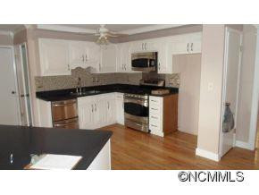 401 Briarwood Road - Photo 6