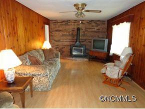 151 Dewey Ave - Photo 3