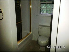 70 Skyline Dr - Photo 2