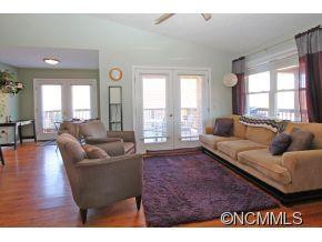 173 Sovereign Circle - Photo 9