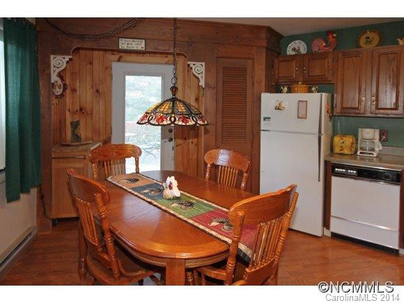 949 Maple Springs Drive - Photo 6