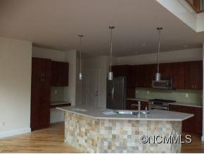 83 OAK HOLLOW DR - Photo 11