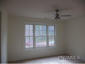 83 OAK HOLLOW DR - Photo 8