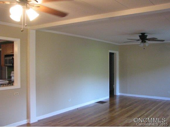 195 Curtis Creek Road - Photo 4