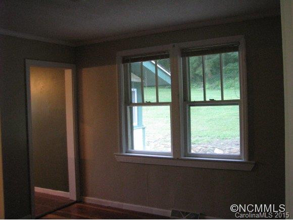 195 Curtis Creek Road - Photo 8