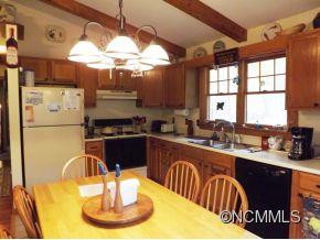 198 Waverly Ln. - Photo 6