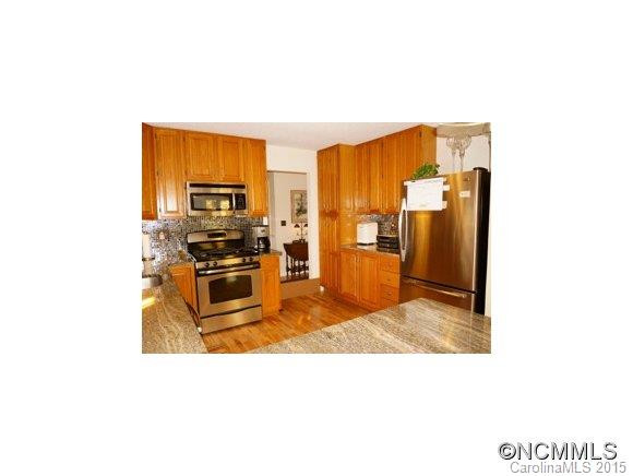 628 GOLDVIEW DRIVE - Photo 4