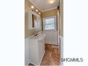 114 INDIANA AVENUE - Photo 12