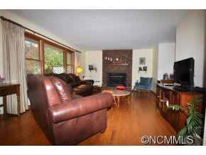 203 Fernwood Drive - Photo 3