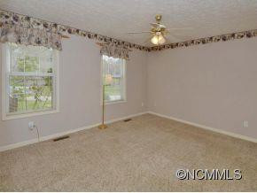 35 Carolyn Drive - Photo 13