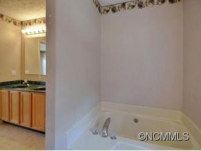 35 Carolyn Drive - Photo 14