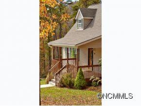 35 Carolyn Drive - Photo 5