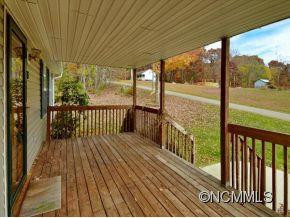 35 Carolyn Drive - Photo 6