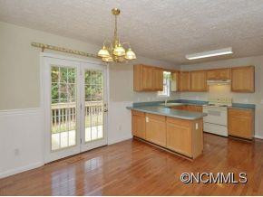 35 Carolyn Drive - Photo 10