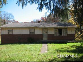 1095 Riceville Road - Photo 2