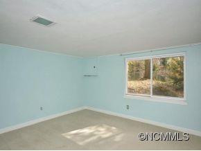 19 ROBINHOOD ROAD - Photo 17