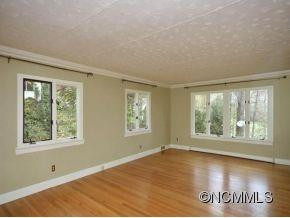 19 ROBINHOOD ROAD - Photo 4