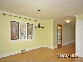 19 ROBINHOOD ROAD - Photo 5