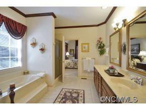 25 Fernridge Court - Photo 13