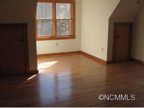 348 Castlewood Lane - Photo 14