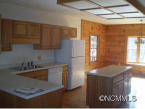 348 Castlewood Lane - Photo 8