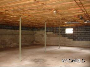 211 HALL TOWN ROAD - Photo 6