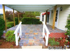 1727 Kanuga Road - Photo 18