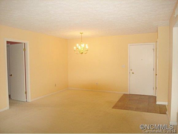 427 6TH AVENUE WEST, APT B-15 - Photo 2