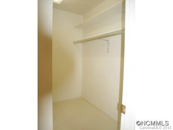 427 6TH AVENUE WEST, APT B-15 - Photo 8