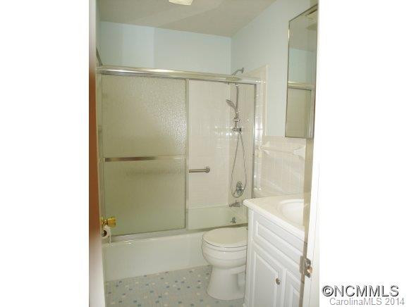 427 6TH AVENUE WEST, APT B-15 - Photo 9
