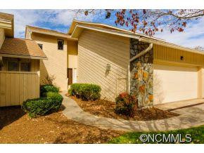 118 Deerlake Drive - Photo 2