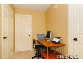 118 Deerlake Drive - Photo 13