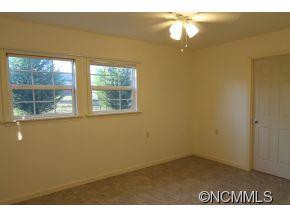 12  Albert Drive - Photo 14