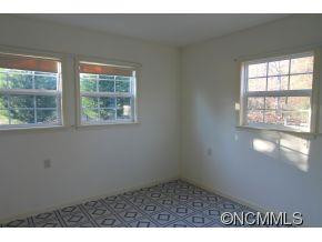 12  Albert Drive - Photo 15