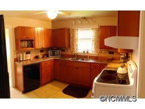 780 Jupiter Road - Photo 6