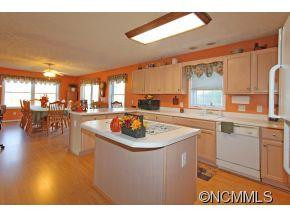 295 Rachael Drive - Photo 3